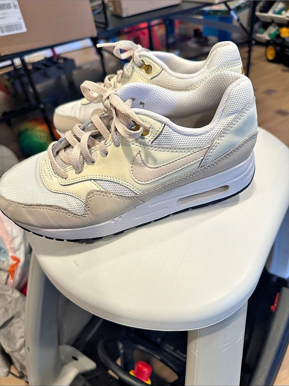 Nike Air Max 1 White Metallic Gold Sneakers in White & Cream